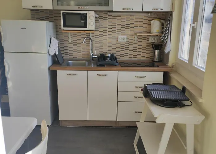 With Wifi - 14990 شقة